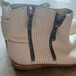 Vero Cuoio  OXS Women’s Cream Gray Leather Ankle Booties Sz 6.5 Photo 9