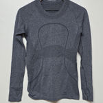 Lululemon Swiftly Tech Long Sleeve Crew Sz 6 Gray Thumbholes Running Hiking Gray Photo 0