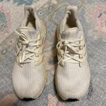 Adidas Ultraboost Shoes Photo 2