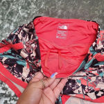 The North Face The North FaceKick Up Dust Shorts Size: XS Photo 5