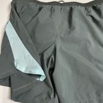 Under Armour  Gray Athletic Shorts size XXL Photo 10