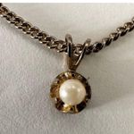 Gold tone dainty faux pearl pendant necklace Photo 2