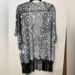 Chico's  0/S Medallion Print Boho Short Sleeve Open Front Eliska Fringe Cardigan Photo 4