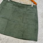Old Navy Women’s Faux Suede Utility A-Line Mini Skirt in Royal Pine Green 14 Photo 3