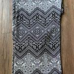 Ultra Flirt Black & White Cropped Wide Leg Pants Photo 7