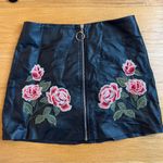 Jealous Tomato PLEATHER MINI SKIRT W FLORAL Photo 0