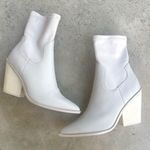 Steve Madden Women's Thorn Fashion Boot Cream Ivory Size 9 NEW Photo 2