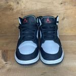 Nike Jordan Air Jordan 1 Mid Photo 4