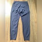 Peloton  large gray leggings Photo 4