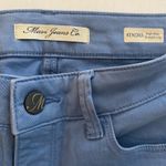 Mavi Kendra High Photo 5