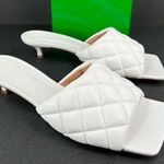 Bottega Veneta Padded Quilted White Leather Kitten Heel Mule Sandals EU 39.5 Photo 0