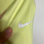 Nike  pro‎ half zip pullover size medium yellow Photo 2