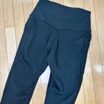 COLORFULKOALA Classic Black Leggings with Side Pockets Size Medium Photo 5