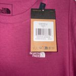 The North Face Tee Women’s Photo 4