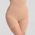 Honeylove SuperPower All Over Sculpt Shorts in Sand Size Large Photo 0