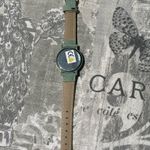 Slim green watch Photo 4
