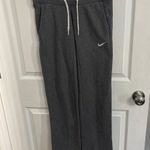 Nike Women’s Club Swoosh Fleece Pants Size XS Gray Photo 0