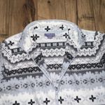 Laura Scott White fleece jacket Photo 2