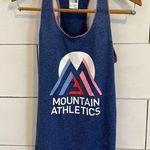 The North Face Mountain Athletics Graphic Throwback Tank Top. Size Mediu… Photo 1