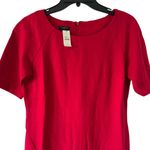 Talbots NWT Women's Size 6 Petite Red Round Neck Short Sleeve Back Zip Photo 1