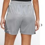 Nike NWT  Fly Women’s Basketball Shorts Grey XXL Photo 1