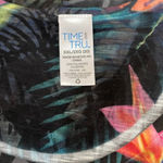 Time & Tru Women’s tropical print t-shirt XXL Photo 3