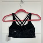 Lululemon Size 4  energy bra Photo 1