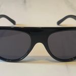 Retro Chic Black Sunglasses Photo 0