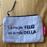 Cream purse The Happy Women is the most beatiful Photo 0