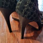 Badgley Mischka Mark + James by  Crochet Stiletto Platform Heels Sz 9 Photo 3
