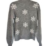 Gray & White Snowflake Winter Design Knit Sweater Top Women’s Size Small Shirt! Photo 0
