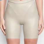 SKIMS  faux leather biker short shell color size S NWT Photo 0