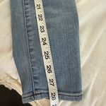 Madewell  Women’s 25 11” Roadtripper Supersoft Jeans Hampstead Wash Photo 11