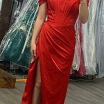 red prom dress Size 6 Photo 1
