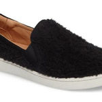 UGG  Ricci Trainers‎ Plush Slip-on Sneaker Size 8 Fuzzy Black Shoes Athletic Photo 0