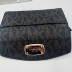 Michael Kors  long Signature Snap Wallet Photo 10