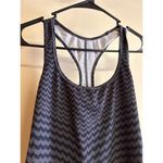New Balance  Womens Racerback Tank Top Large Black & Gray Chevron Print Lightweig Photo 1