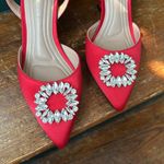 BCBGeneration  Ipany Women's Brooch Detail Pointed Toe Pumps 9 Photo 2