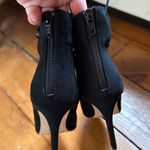 mix no. 6  Heels Photo 2