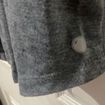 Yogalicious  Women’s Size Medium Gray Tank Top Photo 2