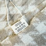 Houndstooth NWT Beige  Scarf Photo 4