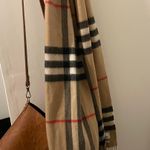 Burberry Scarf Photo 0