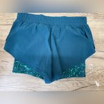 Athleta  lot of 4 women’s‎ shorts  size large Photo 5