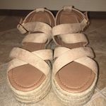 Bonnibel Nude Platforms Photo 0