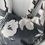 Athleta Aqualuxe Floral Wildflower Adjustable Bra-Sized Bikini Top 36B/C Gray Photo 5