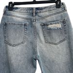PacSun  SZ 25 Cropped Mom Jeans Mid-Rise Button-Fly Distressed Rips Light Wash Photo 4