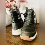 The North Face  
ThermoBall Lace-Up WP Boots - Women's size 7 Photo 2