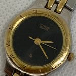 Citizen Vintage  women watch two tone black dial 22mm round size 8” running Photo 2