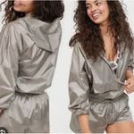 Aerie  OFFLINE Shine Gray Windbreaker Hooded Pullover Small NWT Photo 1