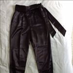 Alice + Olivia NWOT Lauri satin pants sz 4 in black Photo 1